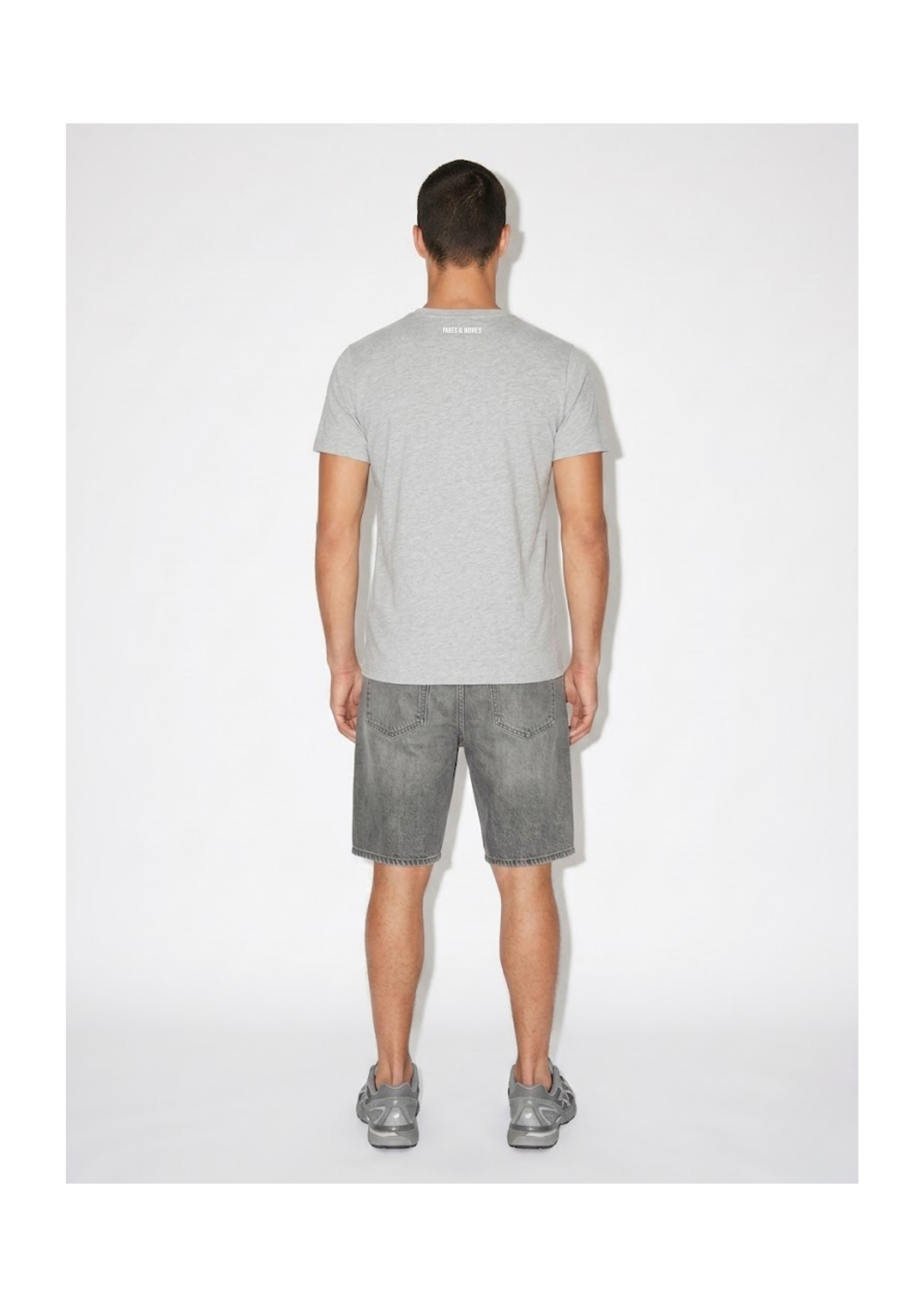Camiseta Núcleo Gris