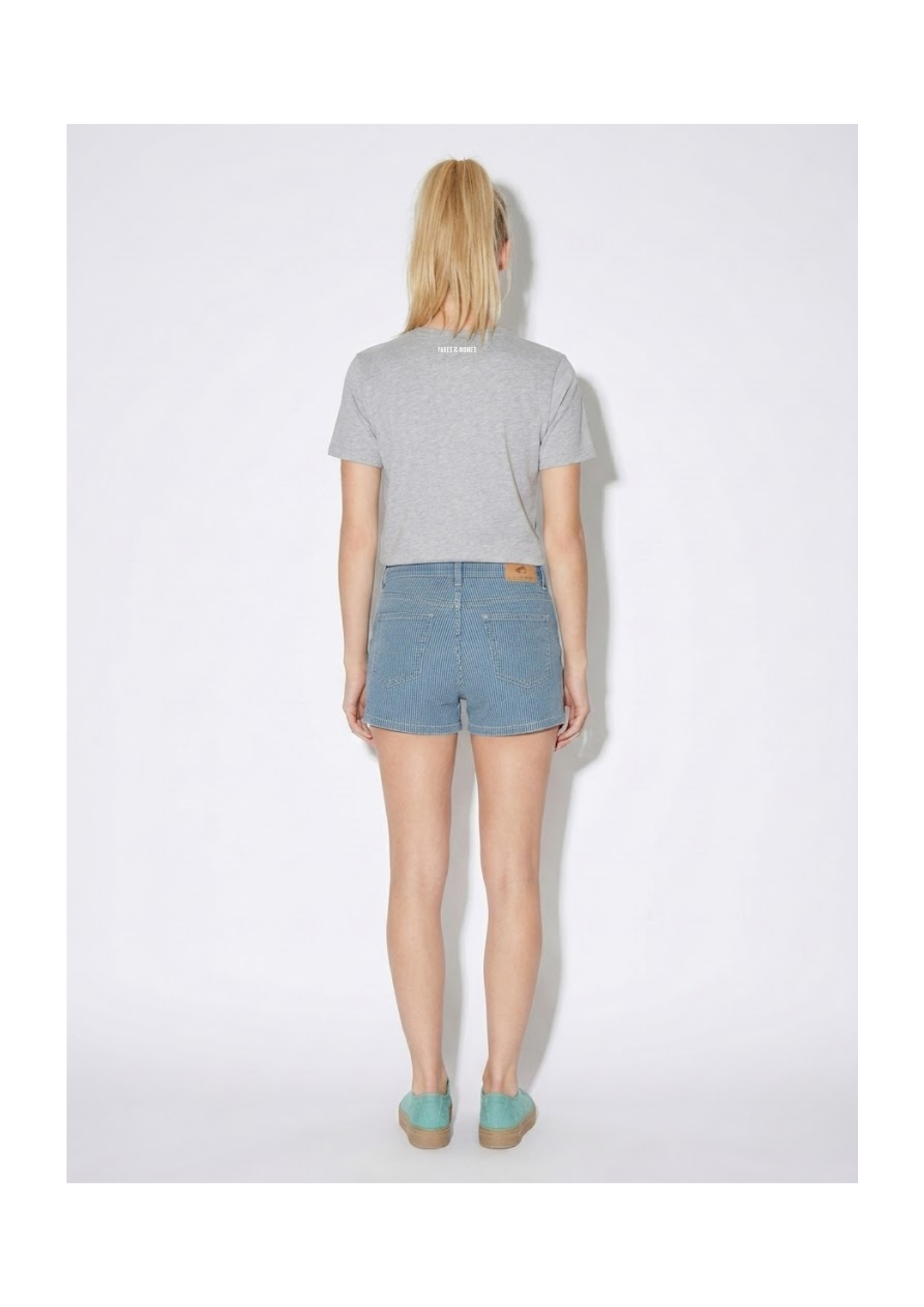 Camiseta Núcleo Gris