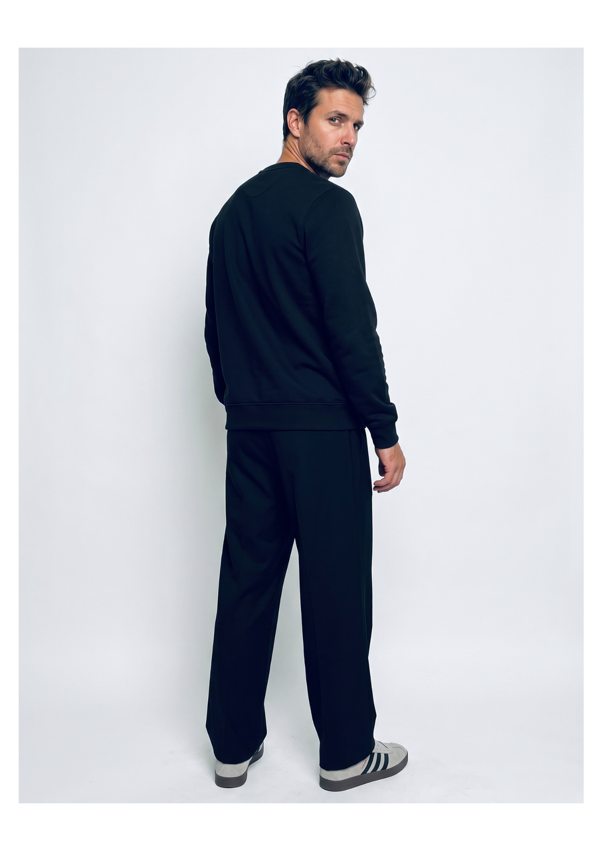 Sudadera Core Negra